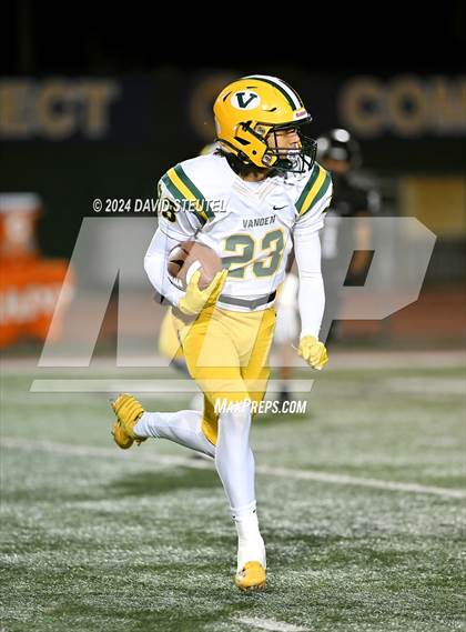 Thumbnail 3 in Vanden vs. Rio Hondo Prep (CIF State Div. 3-A Final) photogallery.
