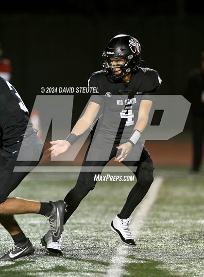 Thumbnail 3 in Vanden vs. Rio Hondo Prep (CIF State Div. 3-A Final) photogallery.