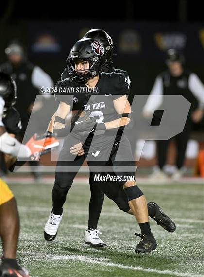 Thumbnail 3 in Vanden vs. Rio Hondo Prep (CIF State Div. 3-A Final) photogallery.