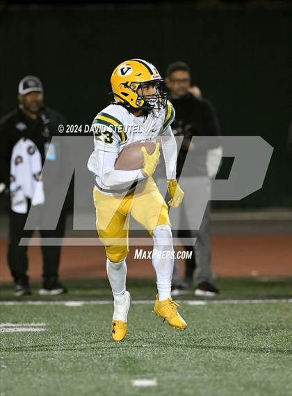Thumbnail 3 in Vanden vs. Rio Hondo Prep (CIF State Div. 3-A Final) photogallery.