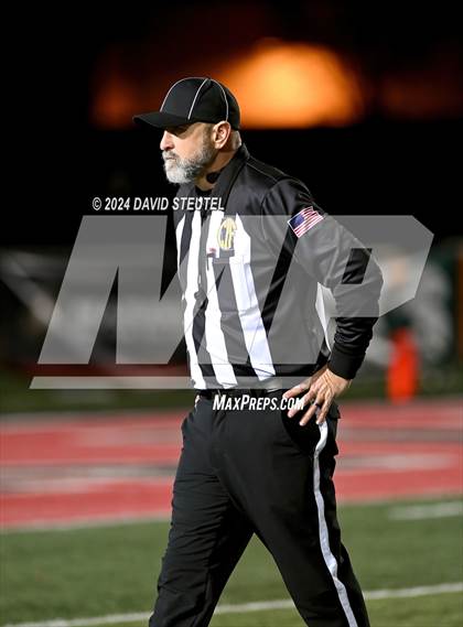 Thumbnail 2 in Vanden vs. Rio Hondo Prep (CIF State Div. 3-A Final) photogallery.