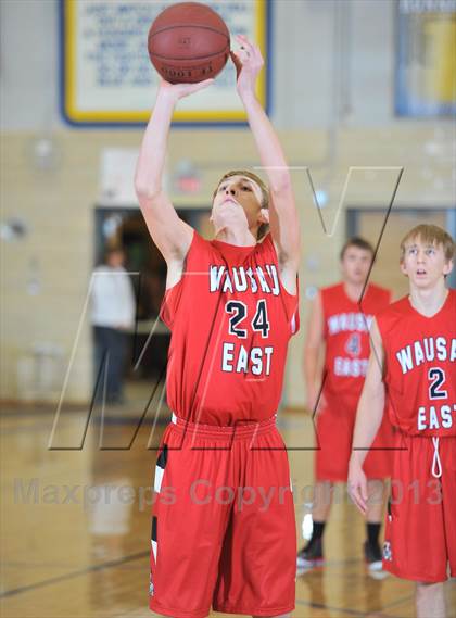 Thumbnail 3 in Wausau East vs. Rice Lake photogallery.