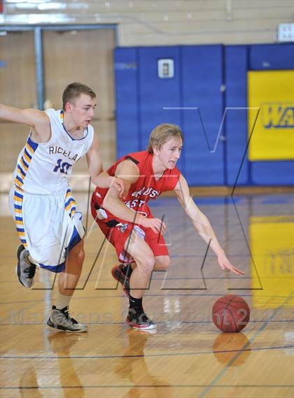 Thumbnail 1 in Wausau East vs. Rice Lake photogallery.