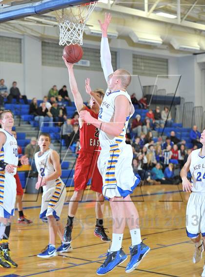 Thumbnail 1 in Wausau East vs. Rice Lake photogallery.
