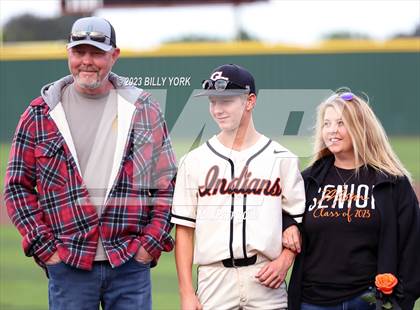 Thumbnail 2 in Grand Saline vs Commerce photogallery.