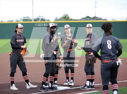 Thumbnail 2 in Grand Saline vs Commerce photogallery.