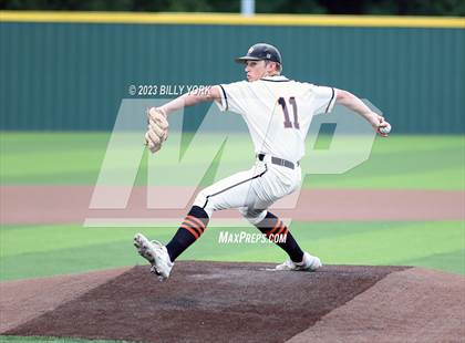 Thumbnail 2 in Grand Saline vs Commerce photogallery.