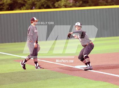 Thumbnail 2 in Grand Saline vs Commerce photogallery.