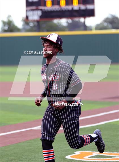 Thumbnail 1 in Grand Saline vs Commerce photogallery.