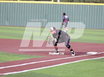 Thumbnail 1 in Grand Saline vs Commerce photogallery.