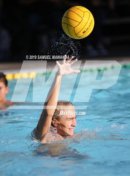 Thumbnail 3 in Granada Hills Charter vs San Pedro photogallery.
