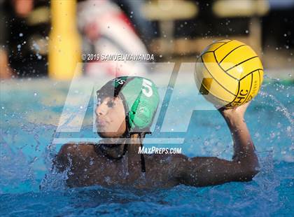 Thumbnail 1 in Granada Hills Charter vs San Pedro photogallery.