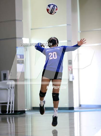 Thumbnail 1 in Del Lago Academy @ Orange Glen photogallery.
