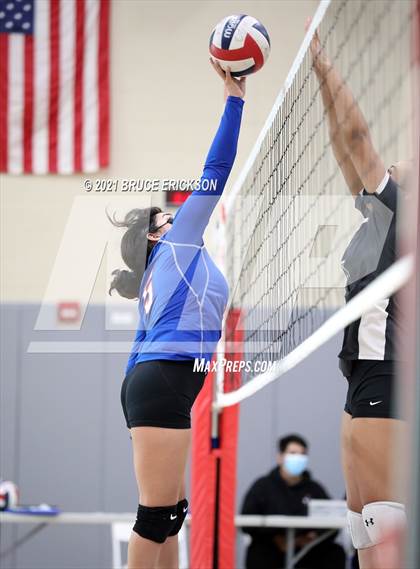Thumbnail 1 in Del Lago Academy @ Orange Glen photogallery.