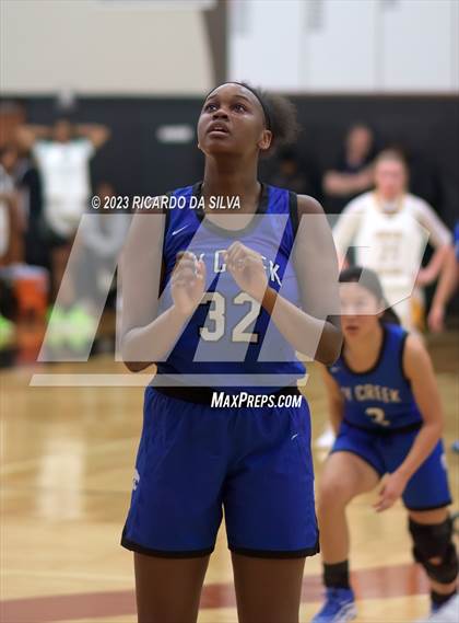 Thumbnail 2 in Cypress Creek vs Deer Park (McDonald's Texas Invitational) photogallery.