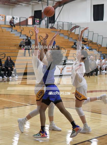 Thumbnail 2 in Cypress Creek vs Deer Park (McDonald's Texas Invitational) photogallery.