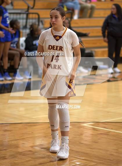 Thumbnail 3 in Cypress Creek vs Deer Park (McDonald's Texas Invitational) photogallery.