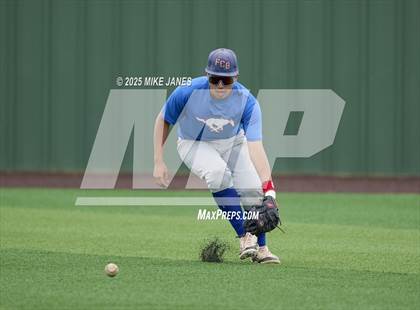 Thumbnail 1 in Fort Cobb @ Elgin photogallery.