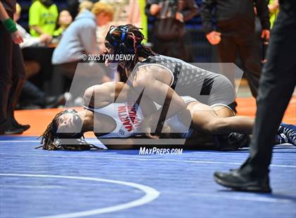 Thumbnail 2 in UIL Wrestling 5A-6A Finals (3rd-5th Place Bouts) photogallery.