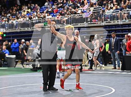 Thumbnail 1 in UIL Wrestling 5A-6A Finals (3rd-5th Place Bouts) photogallery.