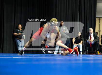 Thumbnail 3 in UIL Wrestling 5A-6A Finals (3rd-5th Place Bouts) photogallery.