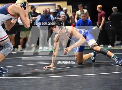 Thumbnail 1 in UIL Wrestling 5A-6A Finals (3rd-5th Place Bouts) photogallery.