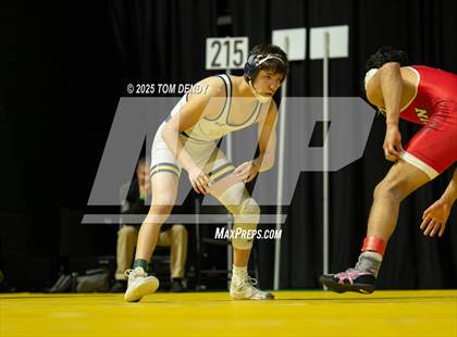 Thumbnail 3 in UIL Wrestling 5A-6A Finals (3rd-5th Place Bouts) photogallery.