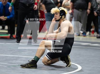 Thumbnail 3 in UIL Wrestling 5A-6A Finals (3rd-5th Place Bouts) photogallery.