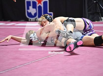 Thumbnail 3 in UIL Wrestling 5A-6A Finals (3rd-5th Place Bouts) photogallery.