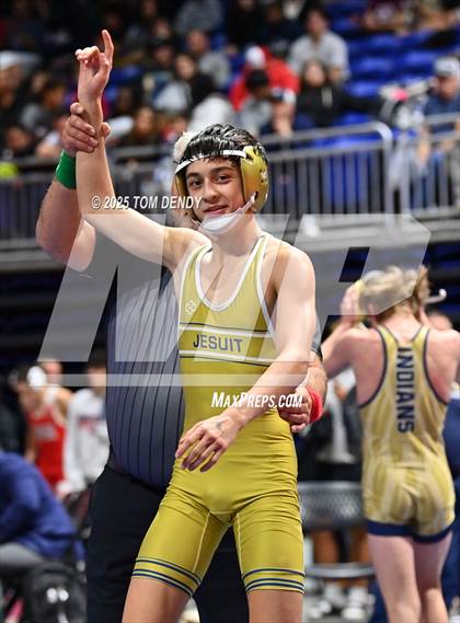 Thumbnail 1 in UIL Wrestling 5A-6A Finals (3rd-5th Place Bouts) photogallery.
