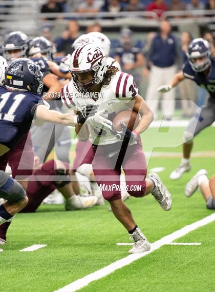 Thumbnail 3 in Calallen vs  Boerne-Champion (Class 5A Division I Quarterfinals) photogallery.