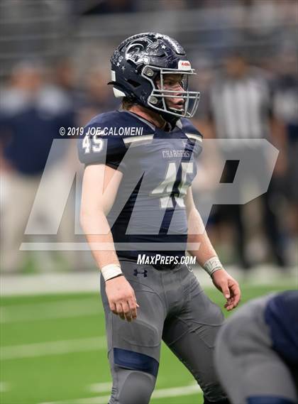 Thumbnail 2 in Calallen vs  Boerne-Champion (Class 5A Division I Quarterfinals) photogallery.