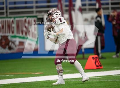 Thumbnail 2 in Calallen vs  Boerne-Champion (Class 5A Division I Quarterfinals) photogallery.
