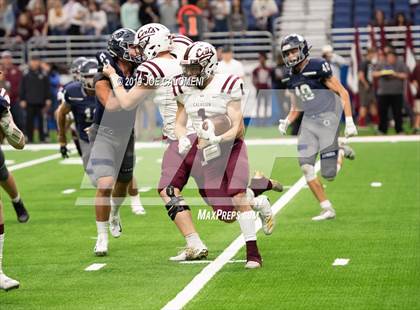 Thumbnail 1 in Calallen vs  Boerne-Champion (Class 5A Division I Quarterfinals) photogallery.
