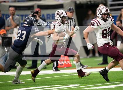 Thumbnail 2 in Calallen vs  Boerne-Champion (Class 5A Division I Quarterfinals) photogallery.