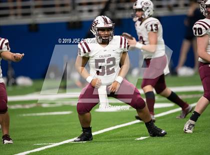 Thumbnail 3 in Calallen vs  Boerne-Champion (Class 5A Division I Quarterfinals) photogallery.