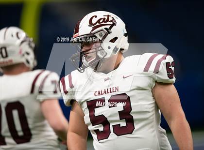 Thumbnail 2 in Calallen vs  Boerne-Champion (Class 5A Division I Quarterfinals) photogallery.