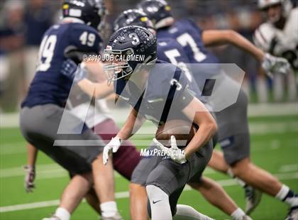 Thumbnail 2 in Calallen vs  Boerne-Champion (Class 5A Division I Quarterfinals) photogallery.