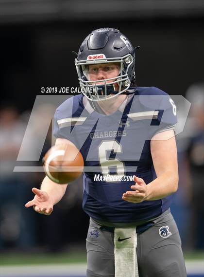 Thumbnail 1 in Calallen vs  Boerne-Champion (Class 5A Division I Quarterfinals) photogallery.