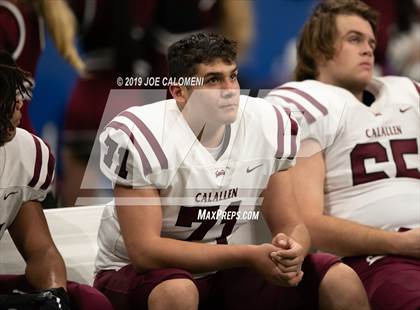 Thumbnail 2 in Calallen vs  Boerne-Champion (Class 5A Division I Quarterfinals) photogallery.