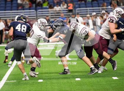 Thumbnail 2 in Calallen vs  Boerne-Champion (Class 5A Division I Quarterfinals) photogallery.
