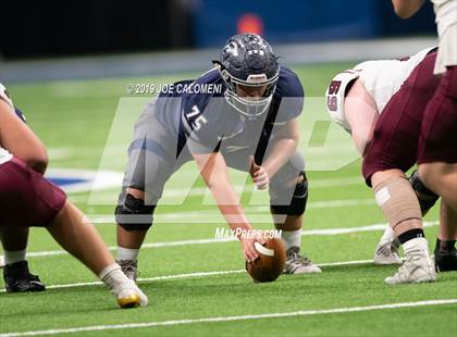 Thumbnail 2 in Calallen vs  Boerne-Champion (Class 5A Division I Quarterfinals) photogallery.
