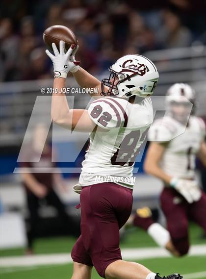 Thumbnail 3 in Calallen vs  Boerne-Champion (Class 5A Division I Quarterfinals) photogallery.