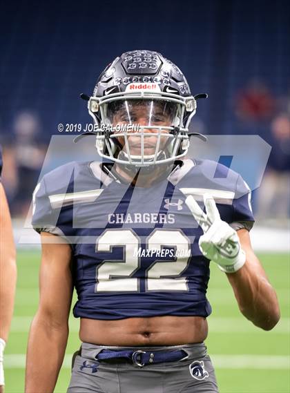 Thumbnail 2 in Calallen vs  Boerne-Champion (Class 5A Division I Quarterfinals) photogallery.