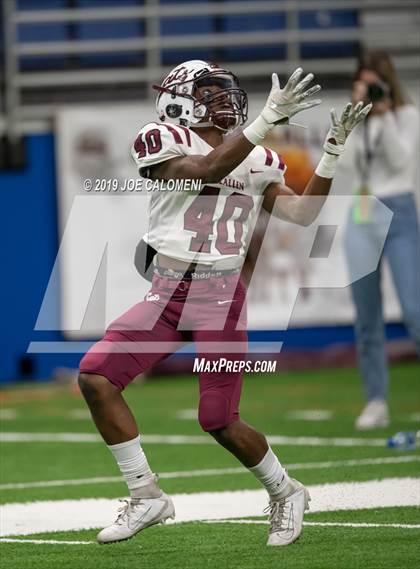Thumbnail 3 in Calallen vs  Boerne-Champion (Class 5A Division I Quarterfinals) photogallery.