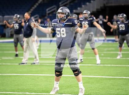 Thumbnail 2 in Calallen vs  Boerne-Champion (Class 5A Division I Quarterfinals) photogallery.