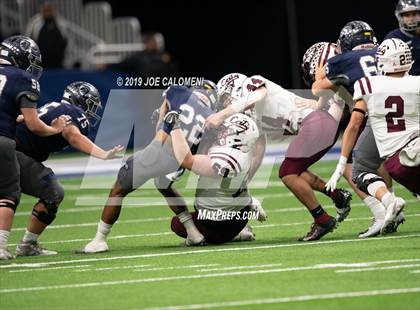 Thumbnail 3 in Calallen vs  Boerne-Champion (Class 5A Division I Quarterfinals) photogallery.