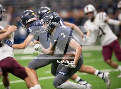 Thumbnail 1 in Calallen vs  Boerne-Champion (Class 5A Division I Quarterfinals) photogallery.