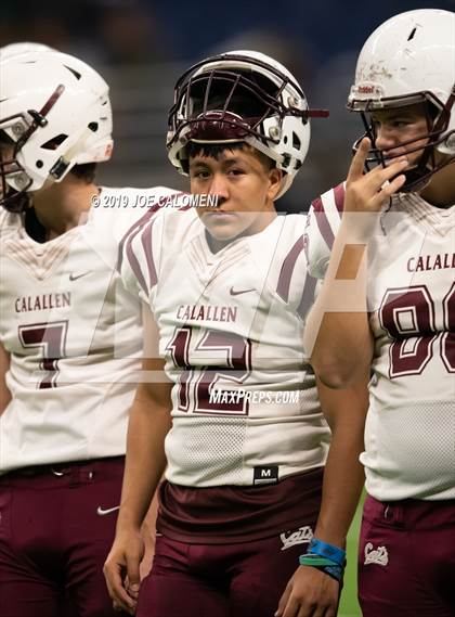 Thumbnail 3 in Calallen vs  Boerne-Champion (Class 5A Division I Quarterfinals) photogallery.
