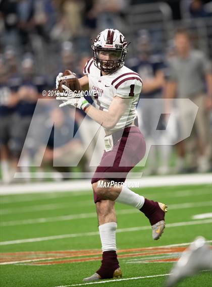Thumbnail 2 in Calallen vs  Boerne-Champion (Class 5A Division I Quarterfinals) photogallery.